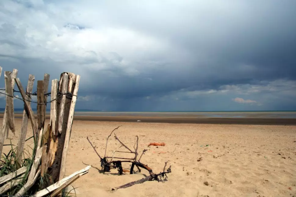 5 Sandy Beaches To Visit In Kent This Summer 38 Littlestone Beach 1024x682 1 5 Sandy Beaches To Visit In Kent This Summer