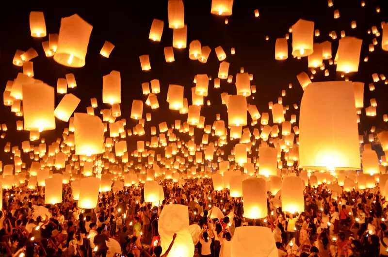 All You Need To Know About The Thai Lantern Festival 37 Thai lantern festival
