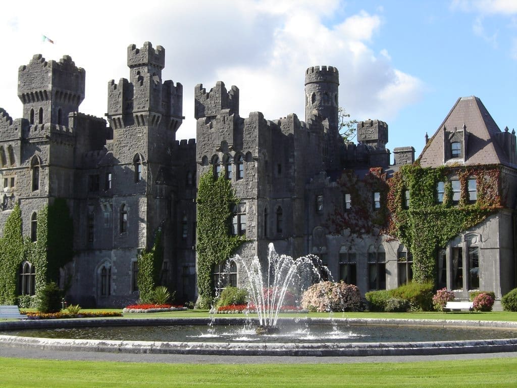 Ashford Castle Cong Ireland. 10 Legendary Historic Hotels Around The World