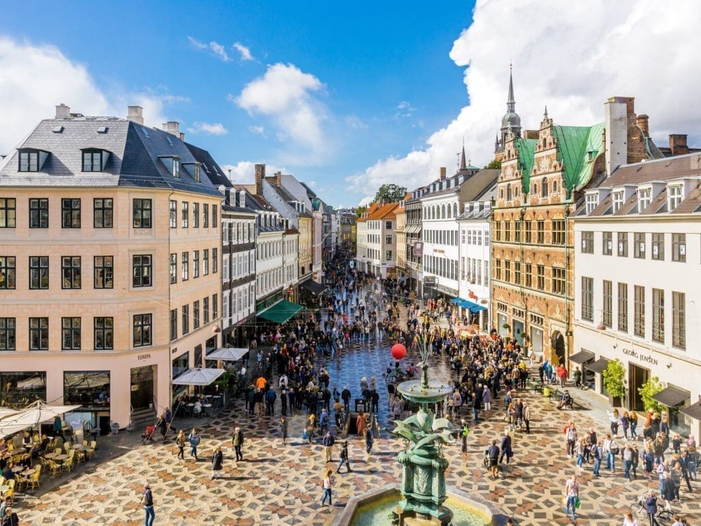 TOP 10 EXCITING THINGS TO SEE AND DO IN COPENHAGEN, DENMARK
