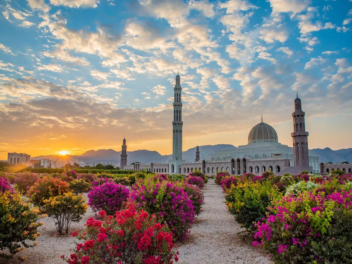 10 Beautiful Places To Visit In Oman