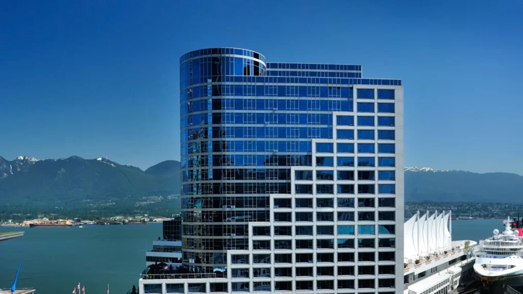 Exterior FairmontWaterfront Vancouver CRHotel City Break: Vancouver