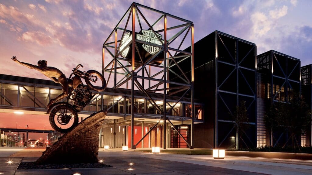 VM HarleyDavidsonMuseum Exterior 15 Best Things To Do in Milwaukee, Wisconsin