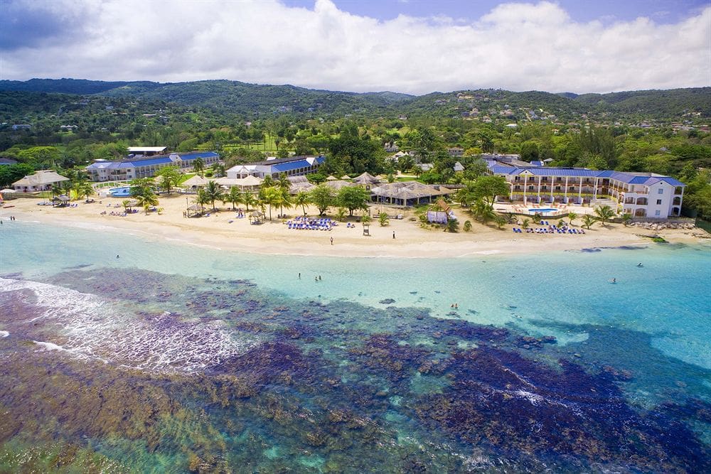 slide 34 10 Best Beaches in Jamaica
