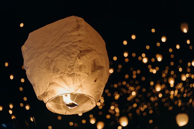 Why Do People Celebrate The Festival Of Lights-Chiang Mai's Lantern Festival Celebration How To Do It-History of the Chiang Mai Lantern Festival-All You Need To Know About The Lantern festival Activities in Thailand
