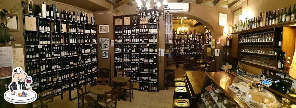 ra03 Il Goccetto wine 2023 01 Top 15 Best Bars in Rome, Italy