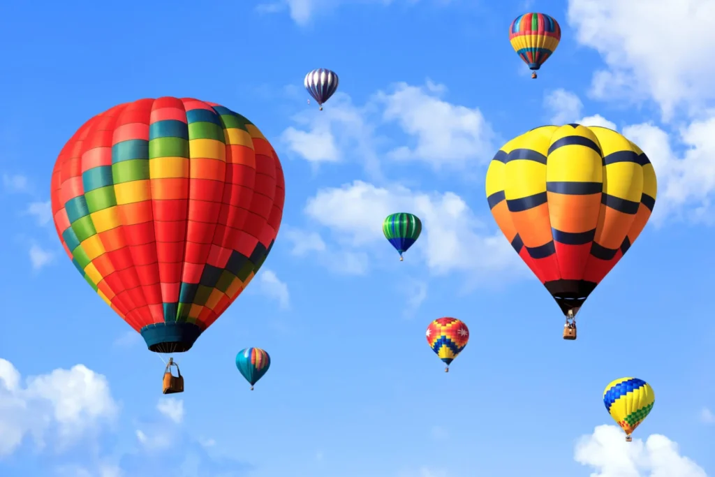 hot air balloon day2 15 Best Things To Do in Bourton on the Water (Cotswolds)