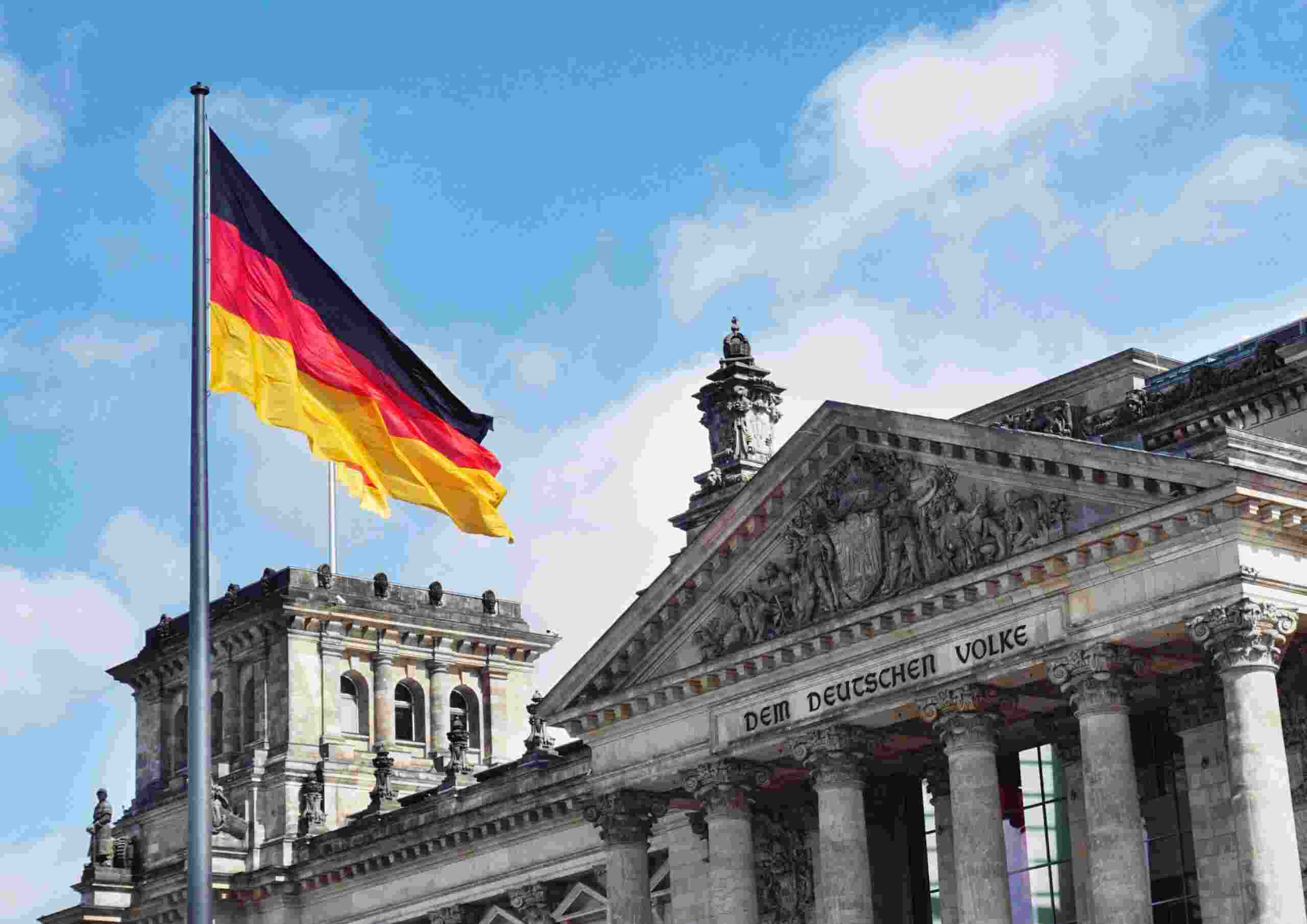 Germany Unveils Revamped Work Visa Requirements for 2024, Opening New Avenues for Employment Opportunities-Germany skilled professionals