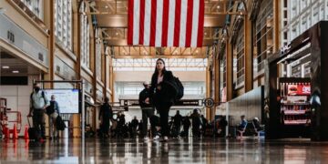 What Is US H1-B Visa Program: Requirements And Processes- GlobeMigrant