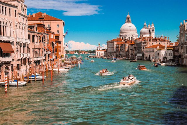 Italy-World's Hottest Countries By Region