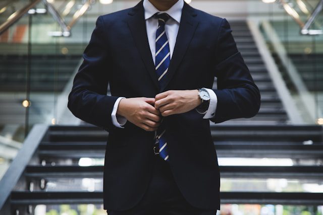 Pursue Professional Credentials-How to kickstart an engineering career A Comprehensive Guide for New Graduates