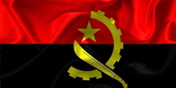 Apply For Angola visa online, Angolan flag