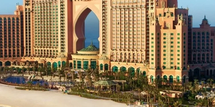 Dubai Tour Packages and Burj Khalifa Tickets: A Comprehensive Guide