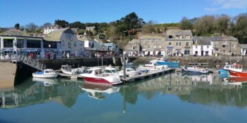 15 Best Things To Do in Polperro, England