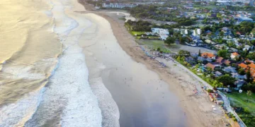 10 Best Beaches in Bali: Swimming, Surfing and Sunbathing