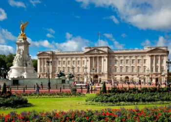 25 Best Places to Visit in London (+ Top Attractions)