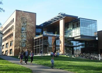 Harvard University MBA Scholarship for 2025 Boustany Foundation