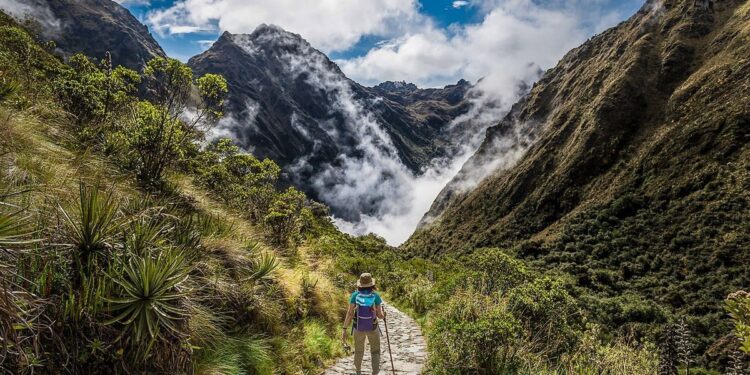 Tips & Guides: The Incredible Inca Trail to Machu Picchu Hike