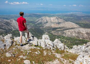 15 Best Things To Do in Naxos, Greece