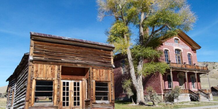 15 Best Places To Visit in Montana