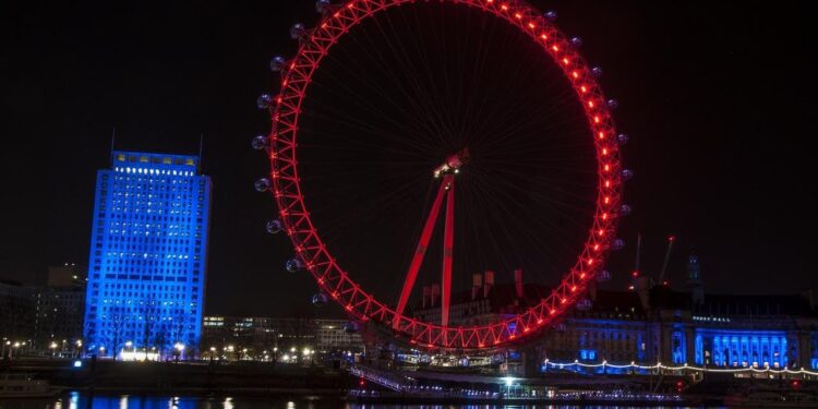15 Best Things To Do in London at Night
