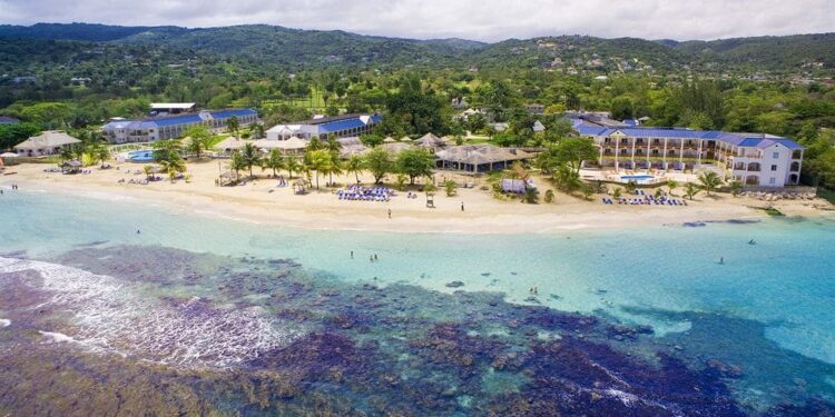 10 Best Beaches in Jamaica