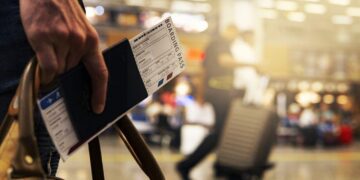 Top 8 Travel Management Apps for Android & iOS